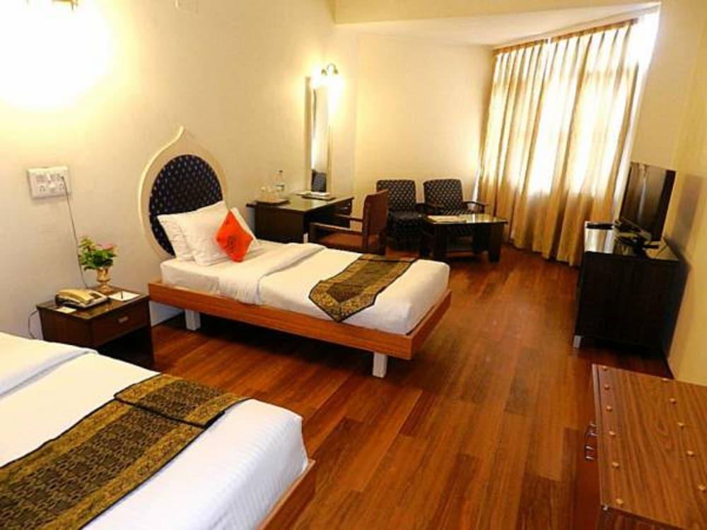 Amarpreet, Chhatrapati Sambhajinagar - Am Hotel Kollection Aurangābād Extérieur photo