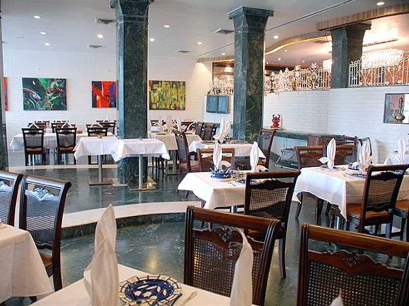 Amarpreet, Chhatrapati Sambhajinagar - Am Hotel Kollection Aurangābād Extérieur photo