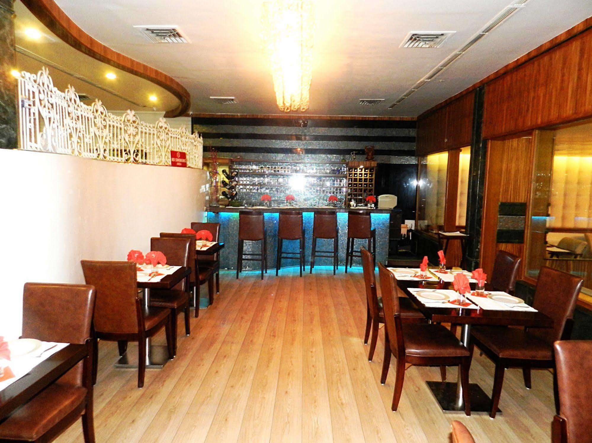 Amarpreet, Chhatrapati Sambhajinagar - Am Hotel Kollection Aurangābād Extérieur photo